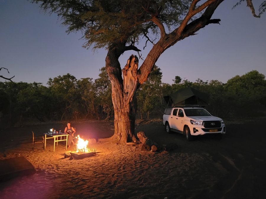 Savuti Campsite: unser Stellplatz am Abend