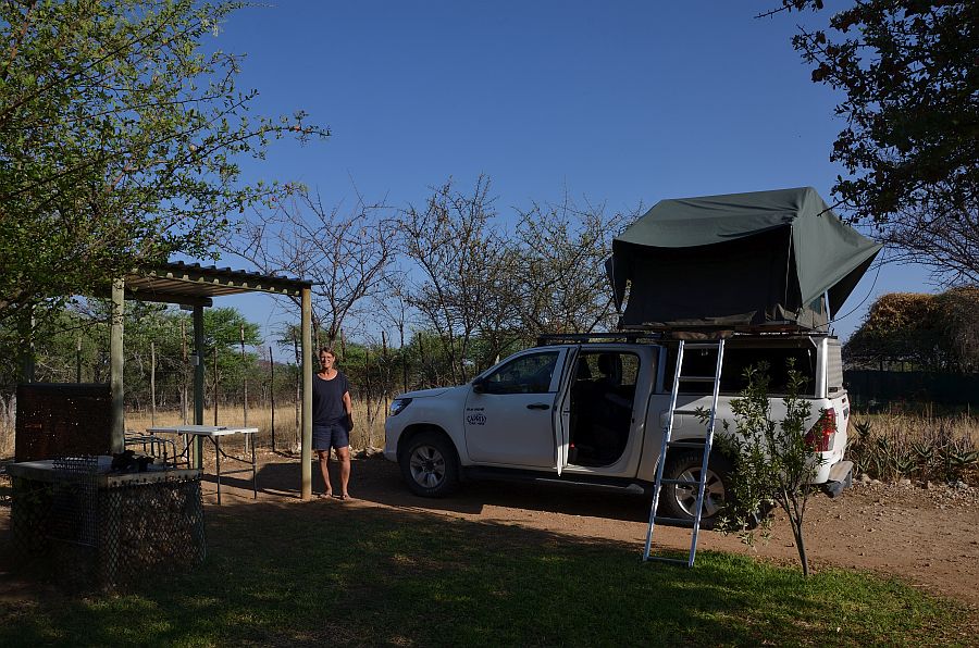 Unser Stellplatz bei der Etotongwe Lodge