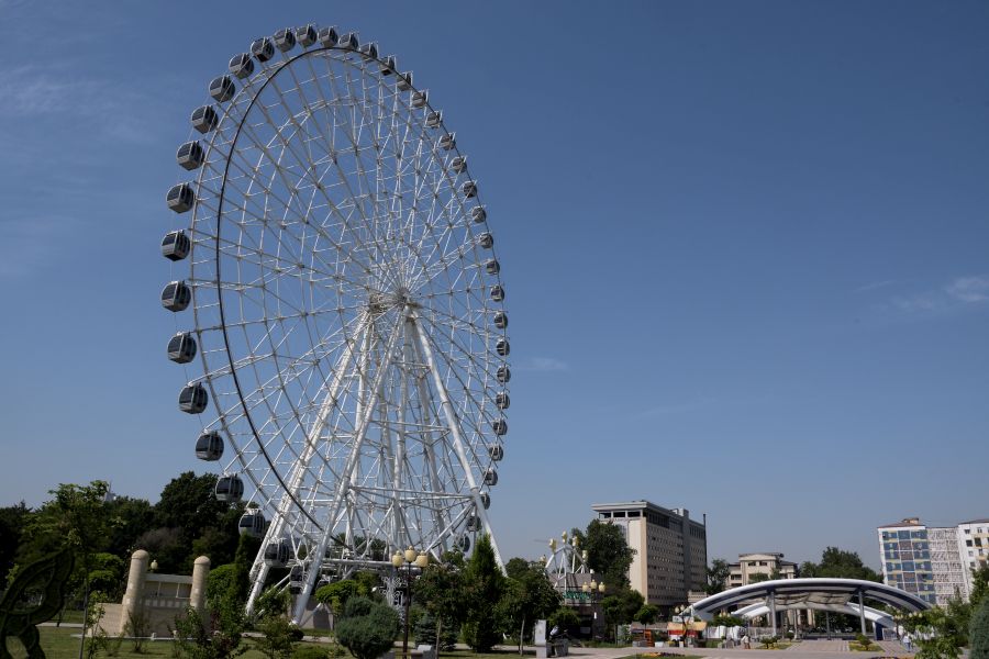 Taschkent: Riesenrad im Anhor-Park